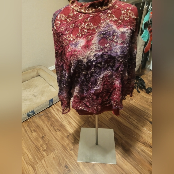 Coldwater Creek Tops - Coldwater Creek Burgundy and Purple Lace-Detail Long Sleeve Top